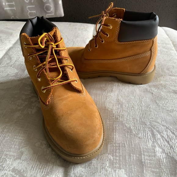 Timberland classic premium leather wheat boot - Picture 8 of 13